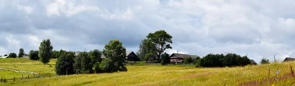 Village Background Meadow Blue Sky — Stock Photo, Image