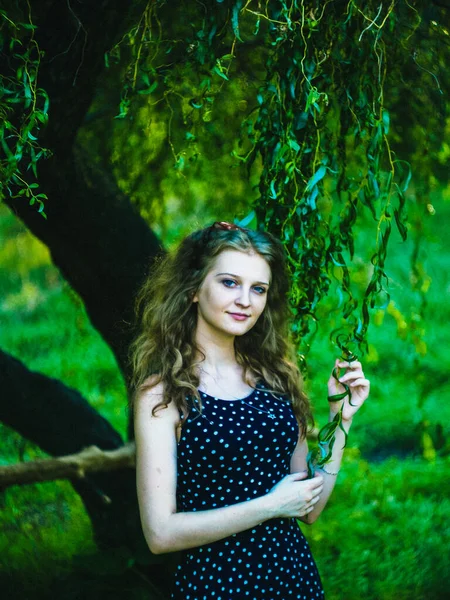 Portrait Stylish Blonde Girl — Stock Photo, Image