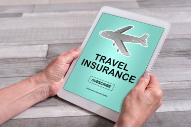 Bir tablette seyahat sigortası kavramı