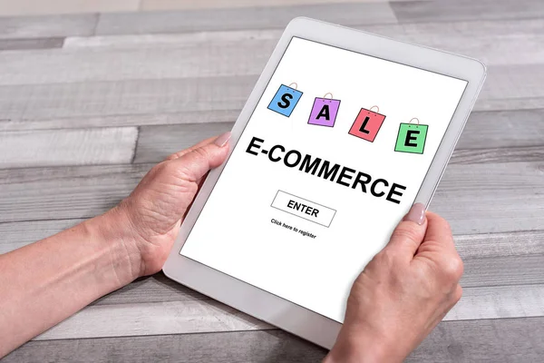 E-commerce concept on a tablet — Stock Photo, Image
