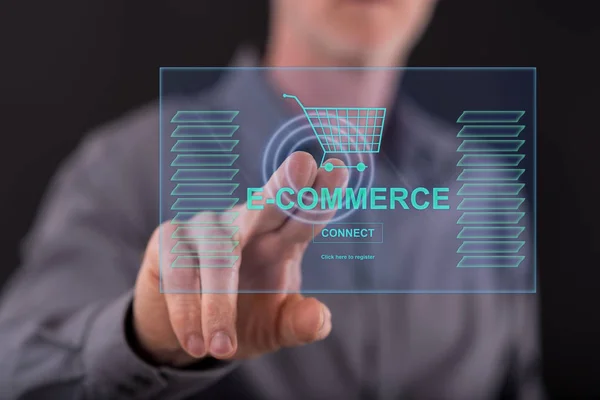 Man raakt van een e-commerce concept op een touchscreen — Stockfoto