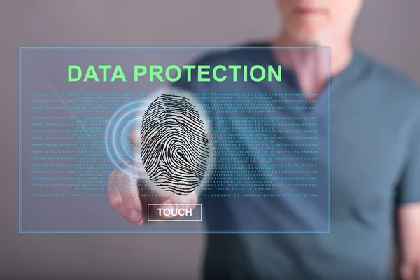 Man touching a data protection concept on a touch screen — Stock Photo, Image