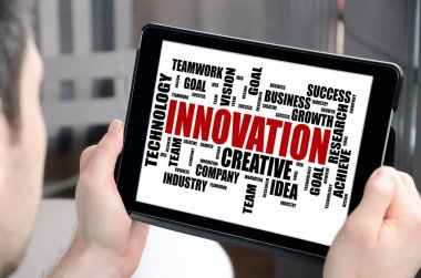 Yenilik kelime bulutu kavramı bir Tablet