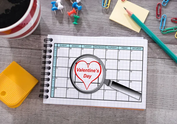 Día de San Valentín en planificador — Foto de Stock