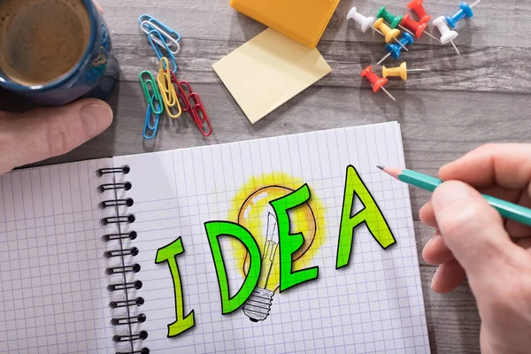 Idea concept on a notepad — Stock Photo, Image