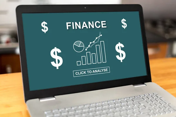 Finance koncept på en bärbar dator — Stockfoto