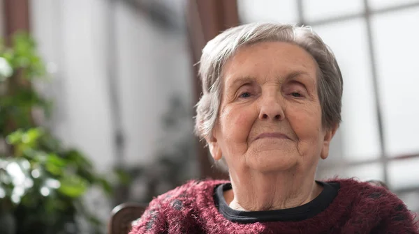 Senior woman portrait — Stock Photo, Image