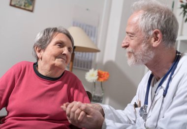 Yaşlılar için yardım