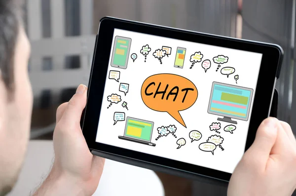 Chat concept op een tablet — Stockfoto