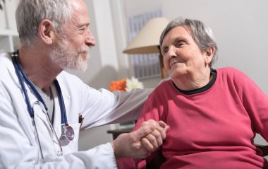 Yaşlılar için yardım