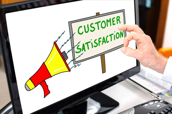 Customer satisfaction concept on a computer monitor — Stock Photo, Image