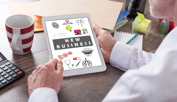Az új üzleti koncepció a tabletta — Stock Fotó