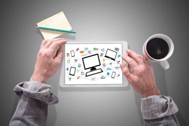 Ağ iletişim kavramı bir Tablet