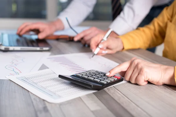 Two business people working together — Stock Photo, Image