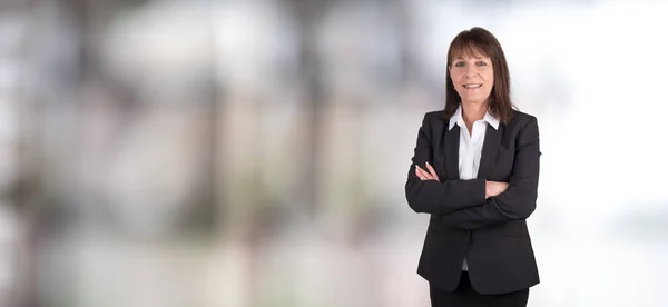 Portret dojrzałej bizneswoman — Zdjęcie stockowe