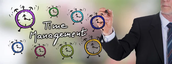 Time management concept getrokken door een zakenman — Stockfoto