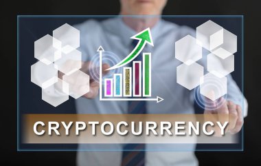 Adam bir cryptocurrency başarı kavramı bir dokunmatik ekran üzerinde dokunmadan