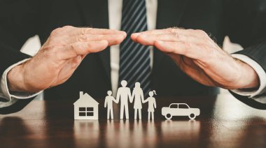 Yaşam kavramı, ev ve otomobil sigortası