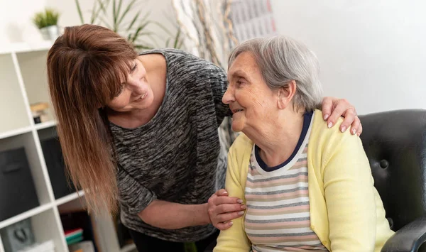 Portrait Old Mother Supported Her Daughter — Stock Photo, Image