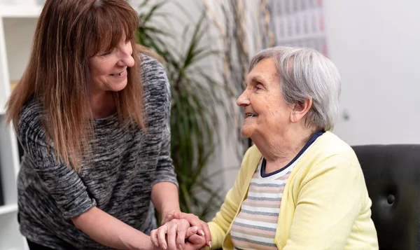 Portrait Old Mother Supported Her Daughter — Stock Photo, Image