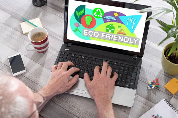 Eco Friendly Concept Shown Laptop Used Man — Stock Photo, Image