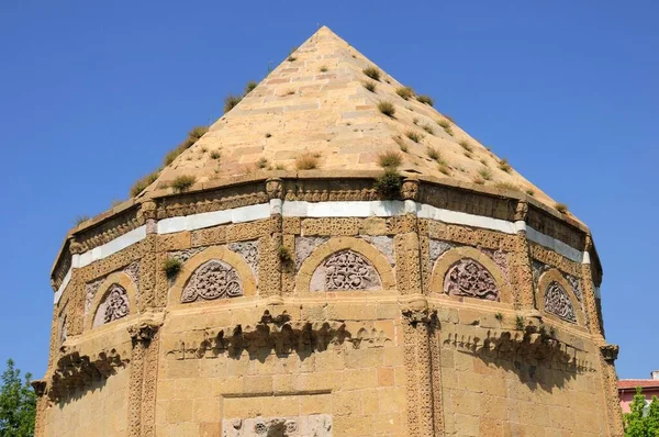 Mausoleo Hudavent Hatun Mausoleo Trova Nella Città Nigde Turchia Tomba — Foto Stock