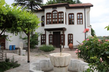 Koyunoğlu Müzesi, Konya, Türkiye. Müze binası 20. yüzyılda inşa edildi. Bu bina Konya 'nın ilk özel müzesi..