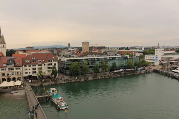Friedrichshafen Tyskland Juni 2017 Flygfoto Över Friedrichshafen Stad Molnig Dag — Stockfoto