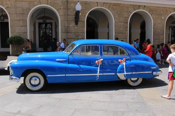 Cadiz Andalusia Espanha Agosto 2017 Carro Clássico Buick Eight Azul — Fotografia de Stock