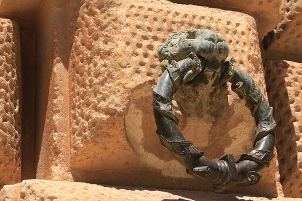 Bague Bronze Avec Une Tête Lion Sur Mur Extérieur Palais — Photo