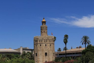 Altın Kulesi (Torre del Oro) askeri gözlem kulesi 13. yüzyılda Seville, Endülüs, İspanya 'da Guadalquivir nehrinin kıyısına Almohad Halifeliği tarafından inşa edilmiştir..