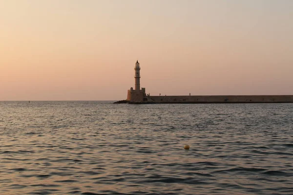 Világítótorony Chania Régi Velencei Kikötőjében Kréta Szigetén Görögországban — Stock Fotó