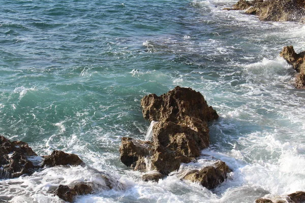 Mediterranean Sea Waves Splashing Rocks Foam Chania Crete Island Greece — Stockfoto
