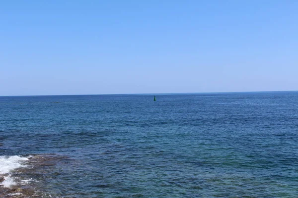 Blue Mediterranean Sea Horizon Sunny Day Chania Crete Island Greece — Stockfoto