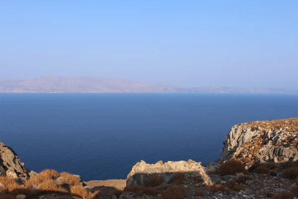Blaues Mittelmeer Und Halbinsel Rodopos Aufgenommen Von Der Halbinsel Balos — Stockfoto