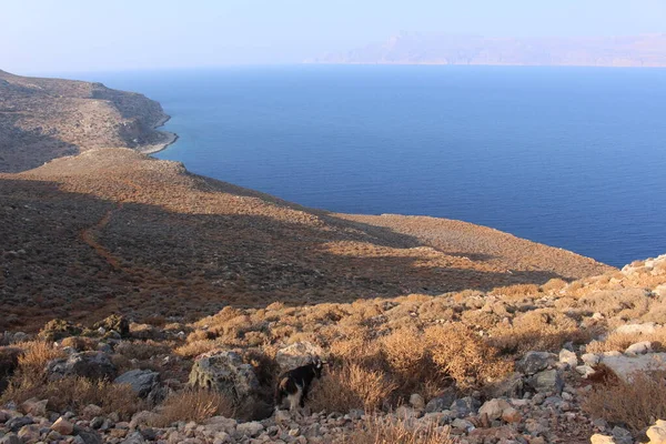 Blaues Mittelmeer Und Halbinsel Rodopos Aufgenommen Von Der Halbinsel Balos — Stockfoto