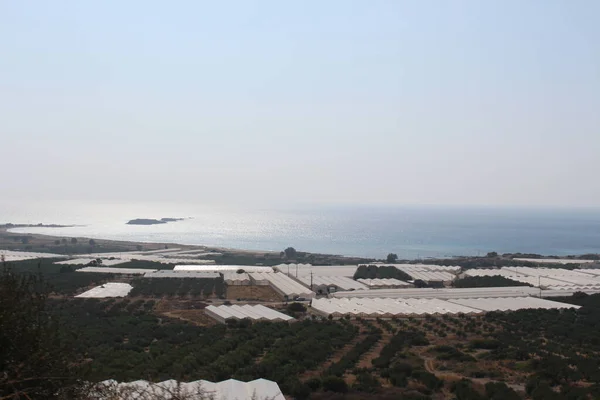 그리스 크레타 꼭대기에서 아름다운 지중해와 팔라사르나 해변의 — 스톡 사진