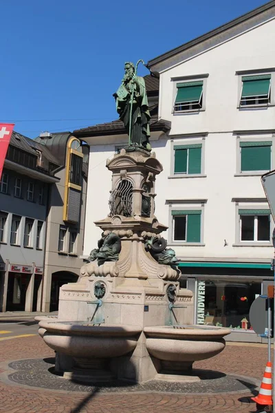 Gallen Switzerland July 2016 James Fountain Jakobsbrunnen Швейцарського Скульптора Луї — стокове фото