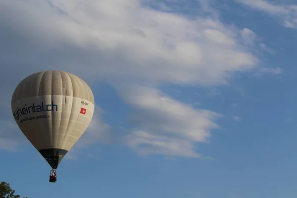 Bregenz Vorarlberg Austria June 2016 Hot Air Balloon Carrying Two — Stock Photo, Image
