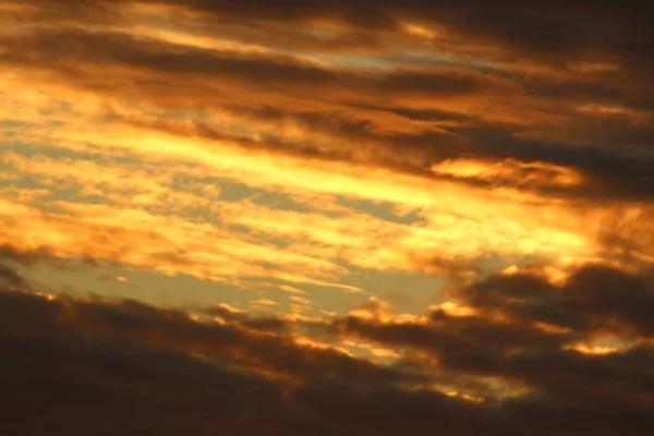 Cielo Rojizo Nublado Atardecer Bregenz Austria —  Fotos de Stock