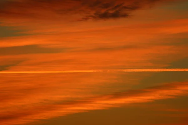 Cielo Rossastro Nuvoloso Tramonto Bregenz Austria — Foto Stock