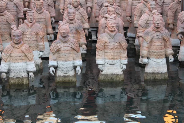 Bregenz Áustria Novembro 2015 Exército Terracota Terra Cotta Guerreiros Cavalos — Fotografia de Stock