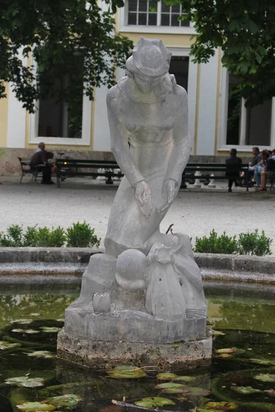 Innsbruck Tirol Austria Августа 2015 Года Принцесса Скульптура Лягушки Хофгартене — стоковое фото