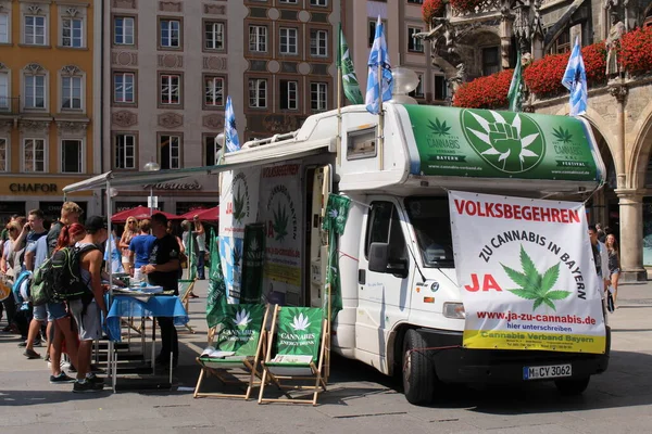 MUNİH, GERMANY - 22 Ağustos 2015 