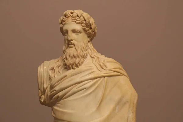 Heraklion Crete Greece August 2016 Мармурова Статуя Бога Діоніса Віночком — стокове фото