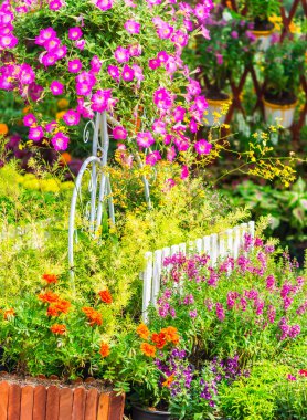 Yazları ev rahat bahçede.