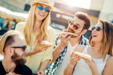 Pizza zamanı şehir