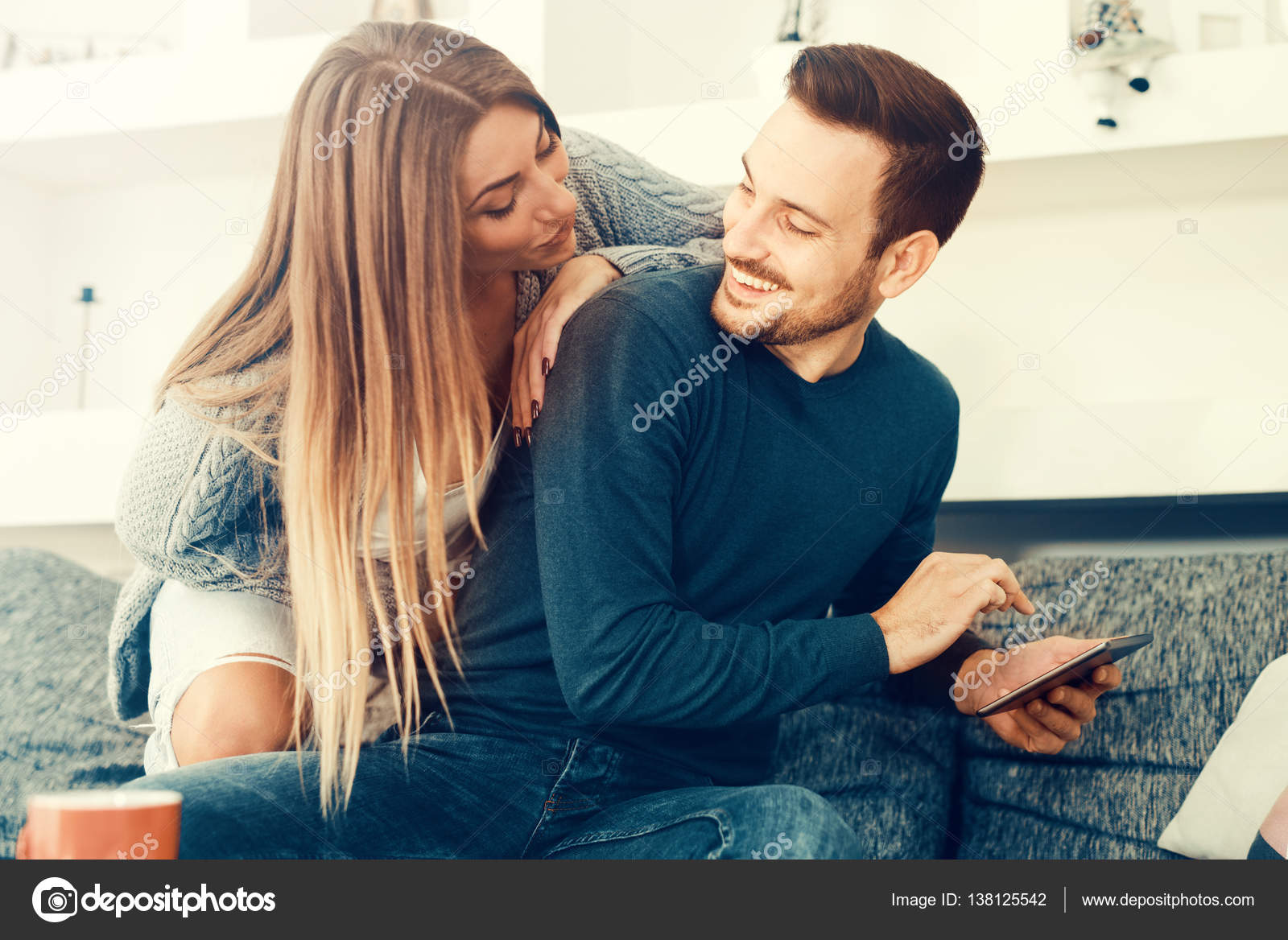 Hij dating meisje telefoonnummer