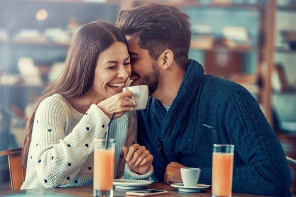 Happy young couple — Stock Photo, Image