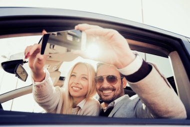 Mutlu birlikte seyahat için